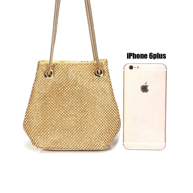 Bolsa clutch luxuosa para festas detalhes em formato diamante